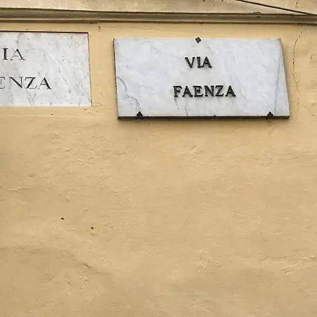 Concierge - Faenza Apartment
