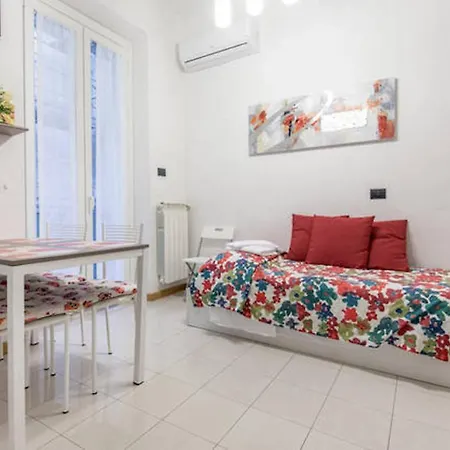 Concierge - Faenza Apartment Florence